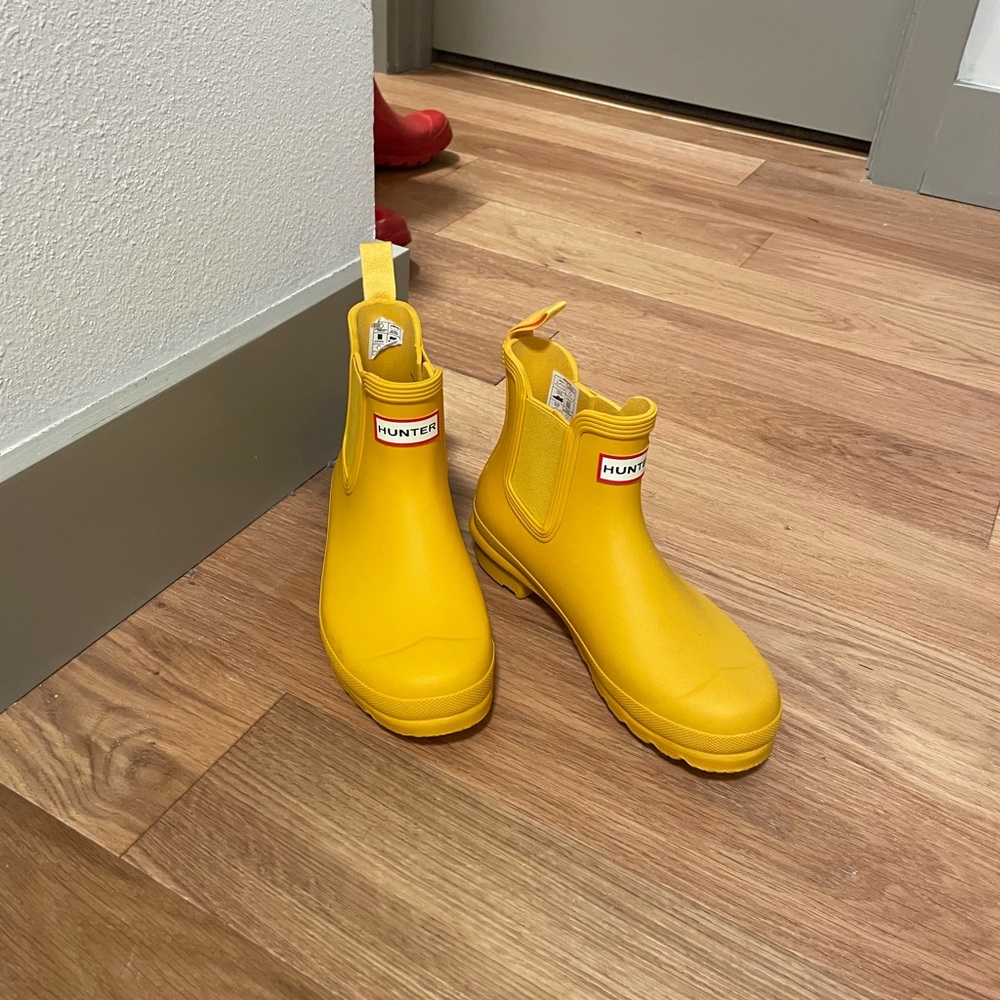 Short Hunter rain boots in Yellow